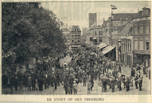 300875 Afbeelding van de demonstratieve optocht, op het Vredenburg te Utrecht, die werd georganiseerd door het R.K. ...
